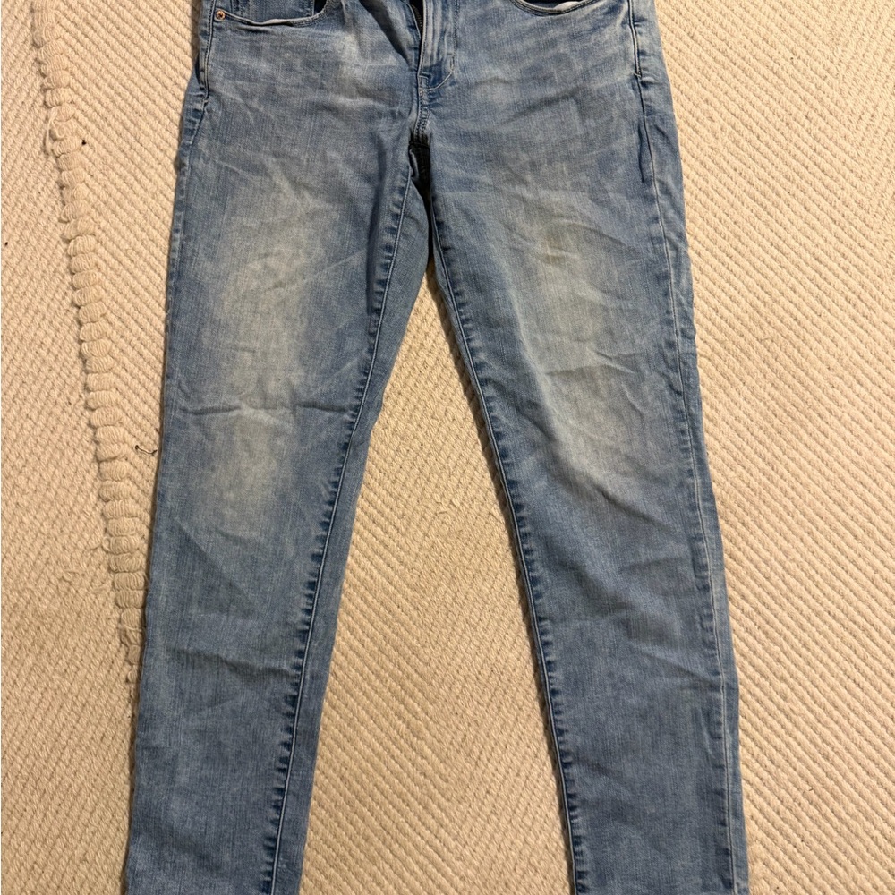 American Eagle Outfitters Light Blue Skinny Jeans